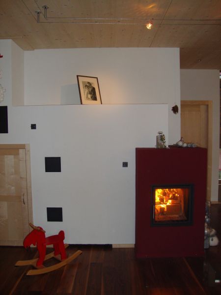 Ganzhausheizungen - Speicherofen für Häuser mit offenem Wohnbereich